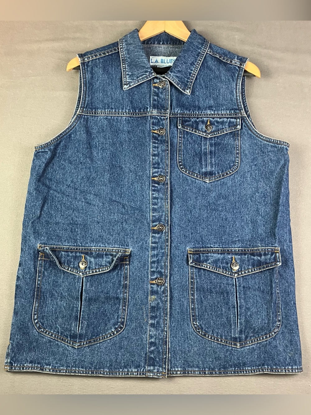 Vintage L.A. Blues Women’s Size 14/16W Blue Denim Vest Full Button Up W/ Pockets